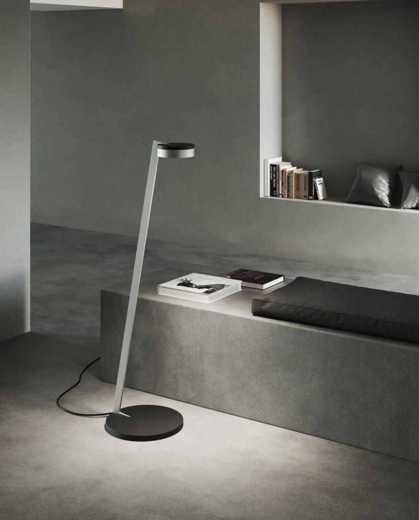 BLADE F1 SLIM Floor Lamp in Matt Black and Satin Silver finish