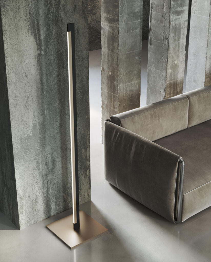 INLAY F1 Floor Lamp in Matt Black and Satin Gold finish